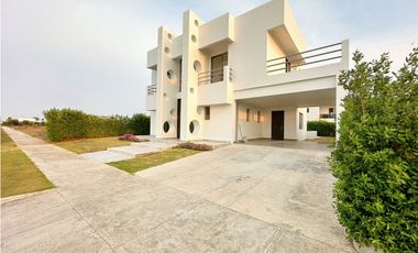 CASA EN VENTA EN BARCELONA DE INDIAS CARTAGENA