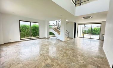 CASA EN VENTA EN BARCELONA DE INDIAS CARTAGENA