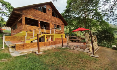 Venta, Casa Campestre, Anolaima, Cundinamarca