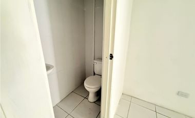 La Alborada, De Oportunidad Local  Comercial en Renta, 48m2