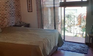 Vendo Casa en Sabaneta zona colegio el Carmelo (S)