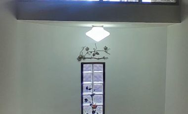 Vendo Casa en Sabaneta zona colegio el Carmelo (S)