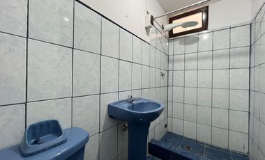 Se Vende Departamento Triplex en Chorrillos con 2 estacionamientos