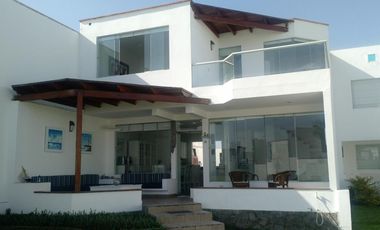 Casa en Alquiler en Playa Moravia, 89.7 Km, Mala, Cañete. 07 habitaciones