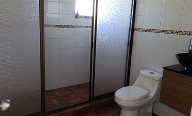 Casa en Venta en Condominio Brisas de Santa Rita, Parcela N° 32
