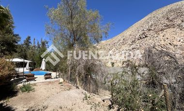 Casa en Venta en Paihuano