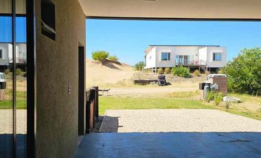 VENTA CASA SENDEROS IV COSTA ESMERALDA 5 AMBIENTES