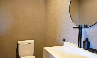 VENTA CASA SENDEROS IV COSTA ESMERALDA 5 AMBIENTES