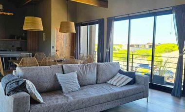 VENTA CASA SENDEROS IV COSTA ESMERALDA 5 AMBIENTES