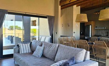 VENTA CASA SENDEROS IV COSTA ESMERALDA 5 AMBIENTES