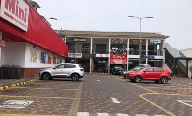 Local Comercial de Alquiler en Plaza Sunset P.cev