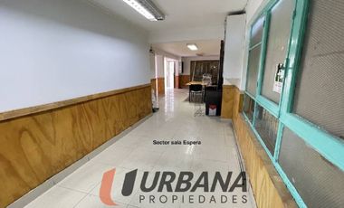 AMPLIO CENTRO MÉDICO Y DENTAL