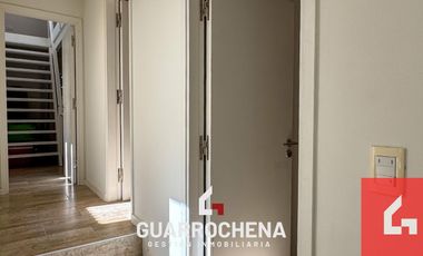 Casa en venta c/ cochera en Mar de las Pampas