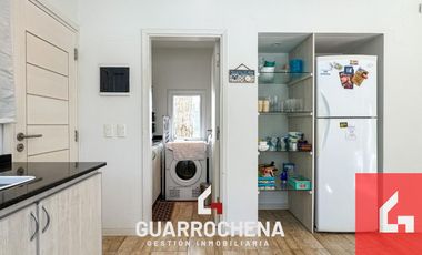 Casa en venta c/ cochera en Mar de las Pampas