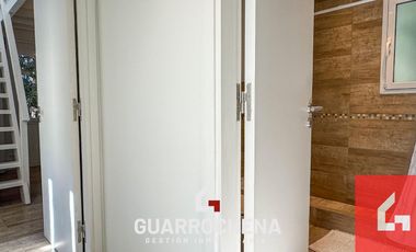 Casa en venta c/ cochera en Mar de las Pampas
