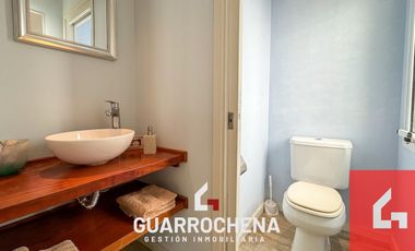 Casa en venta c/ cochera en Mar de las Pampas