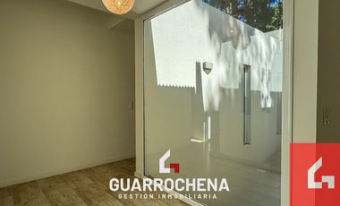 Casa en venta c/ cochera en Mar de las Pampas