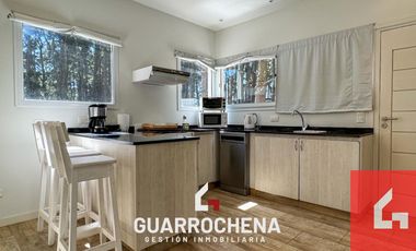 Casa en venta c/ cochera en Mar de las Pampas
