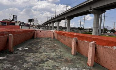 Edificio comercial para clínica u oficinas | Av. Las Torres