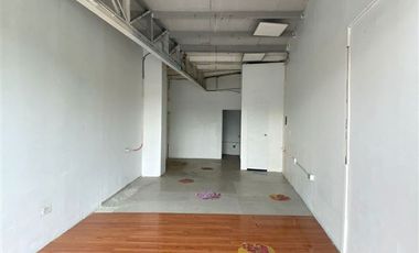 Local Comercial en Arriendo en Av las torres 191 Quilicura con av lo Cruzat