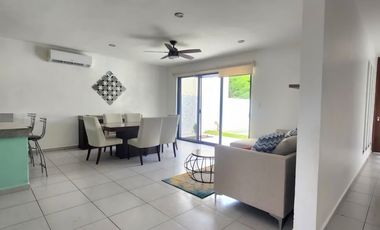 RENTA CASA AMUEBLADA EN CONKAL   RES. KANAN