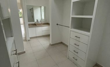 Hermosa casa en venta en Lomas de cocoyoc