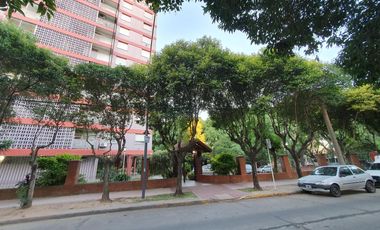 Departamento de 3 Ambientes con Balcón, Cerca de Panamericana y Av. Mitre- En Alquiler