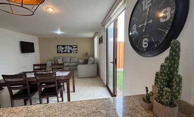 Puerta Real departamento AMUEBLADO Planta Baja cerca de planta Toyota