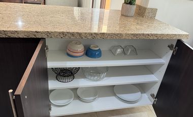 Puerta Real departamento AMUEBLADO Planta Baja cerca de planta Toyota