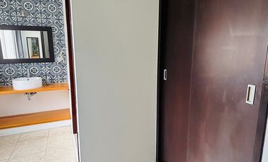 Casa en venta en Fracc. San José- Coatepec: Habitación en PB y amplio jardín