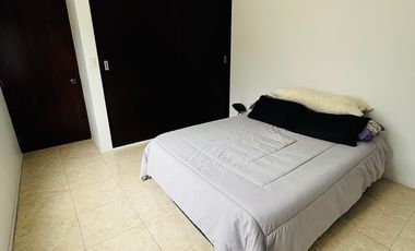 Casa en venta en Fracc. San José- Coatepec: Habitación en PB y amplio jardín