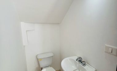 Casa en venta en Fracc. San José- Coatepec: Habitación en PB y amplio jardín