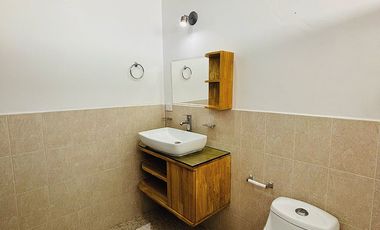 Casa en venta en Fracc. San José- Coatepec: Habitación en PB y amplio jardín