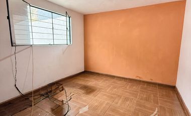 Casa de 1 nivel en venta a 1 cuadra de Av. Atenas Veracruzanas