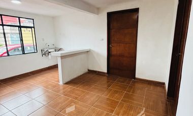 Casa de 1 nivel en venta a 1 cuadra de Av. Atenas Veracruzanas