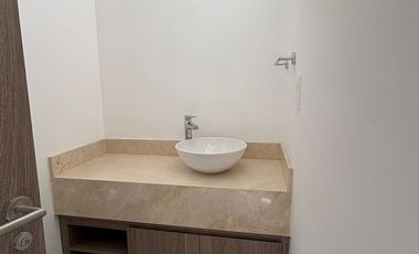 CASA EN RENTA EN JURIQUILLA QUERETARO