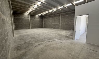 BODEGA PARQUE JUNTO ZONA DE CONIN - venta o renta