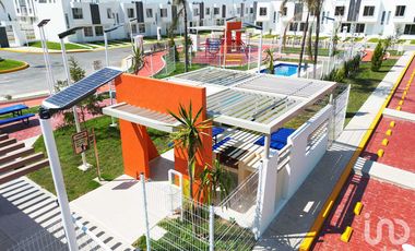 Departamento en VENTA, 2 Recámaras (NIVEL 3) - Clusters privados y Casa Club con ALBERCA - NUEVO -