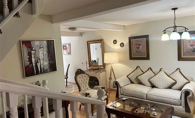 Casa en Venta en A metros de Unimarc , Tottus y Santa Isabel