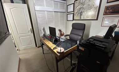 Casa en Venta en A metros de Unimarc , Tottus y Santa Isabel