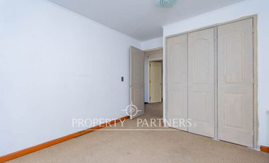 Casa en arriendo en Peñalolén con excelente terreno condominio Arboleda