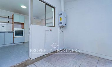 Casa en arriendo en Peñalolén con excelente terreno condominio Arboleda