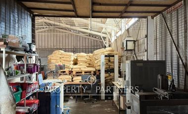 Se arrienda galpón en la zona industrial