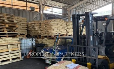 Se arrienda galpón en la zona industrial
