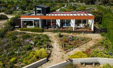 ¡Vive frente al mar con vista a acantilados escoceses en los Vilos, Región de Coquimbo!