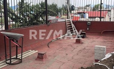 Edificio de Oficinas con locales metro Apatlaco - (3)