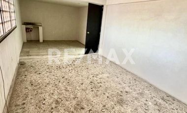 EDIFICIO COMERCIAL DE 3 NIVELES EN RENTA- TOLUCA DE LERDO - (3)