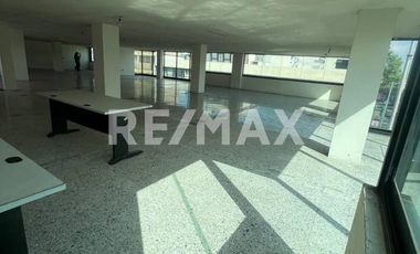 EDIFICIO COMERCIAL DE 3 NIVELES EN RENTA- TOLUCA DE LERDO - (3)