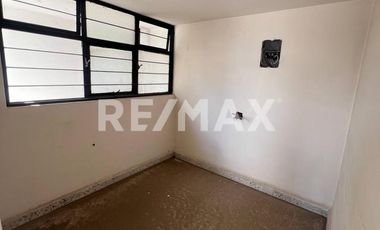 EDIFICIO COMERCIAL DE 3 NIVELES EN RENTA- TOLUCA DE LERDO - (3)