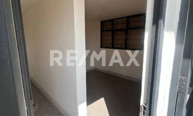 EDIFICIO COMERCIAL DE 3 NIVELES EN RENTA- TOLUCA DE LERDO - (3)